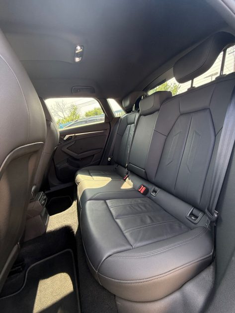 AUDI A3 SPORTBACK 2.0 30-TDI SLINE 116