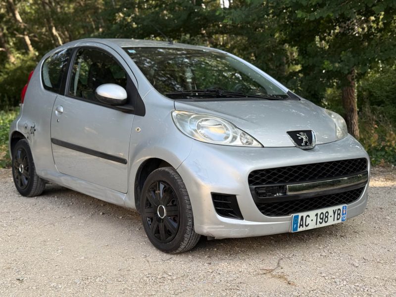 PEUGEOT 107 1.0i 68ch TRENDY 2-TRONIC 3P
