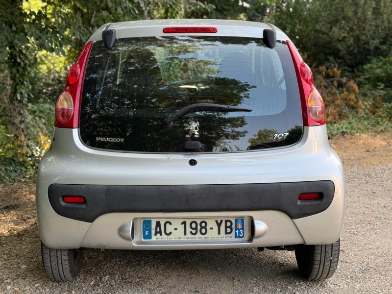 PEUGEOT 107 1.0i 68ch TRENDY 2-TRONIC 3P
