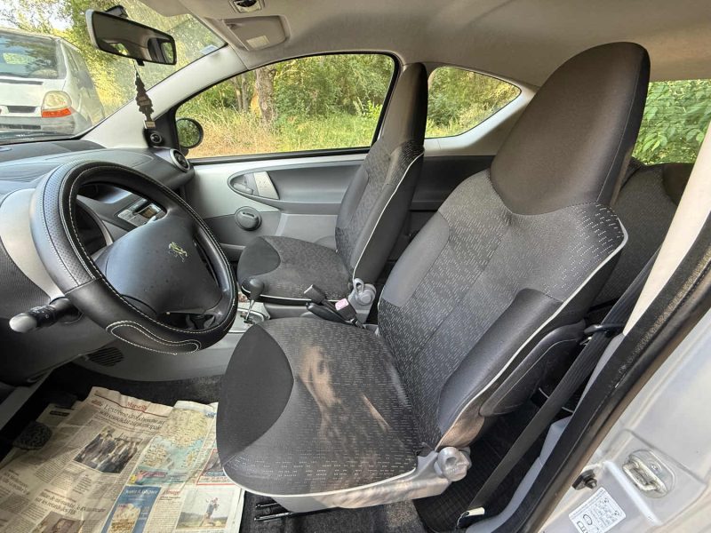 PEUGEOT 107 1.0i 68ch TRENDY 2-TRONIC 3P