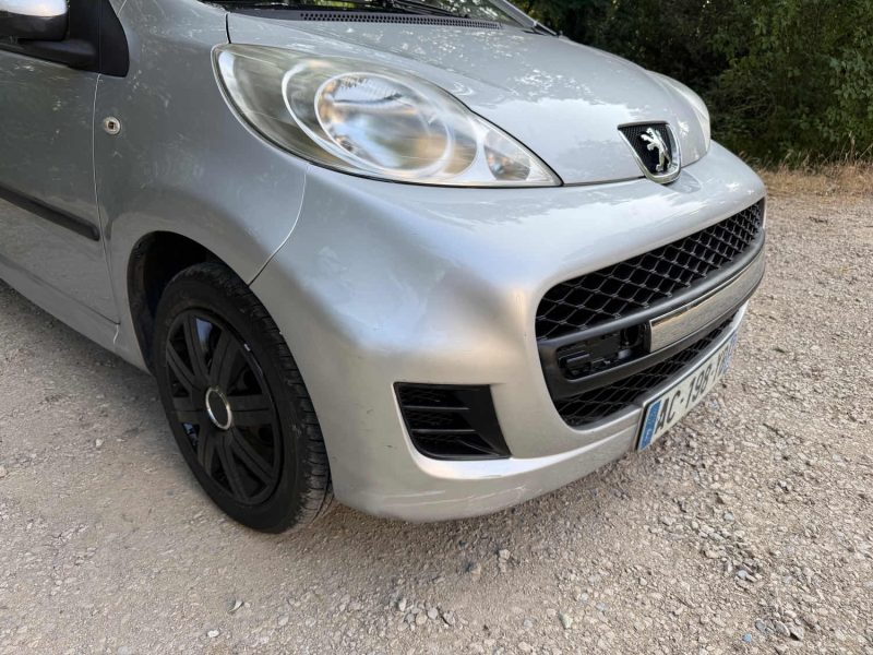 PEUGEOT 107 1.0i 68ch TRENDY 2-TRONIC 3P