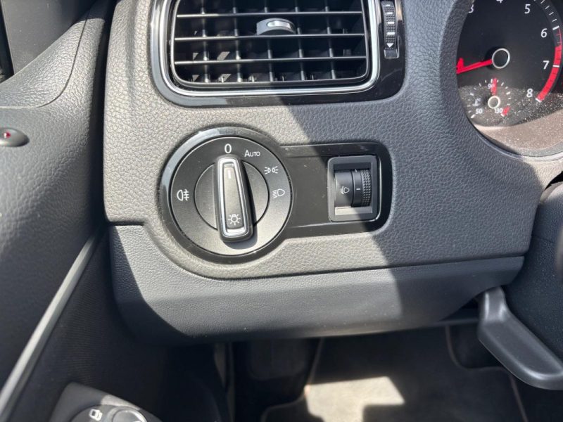 VOLKSWAGEN POLO 1.0 60cv MATCH - Suivi d'entretien complet