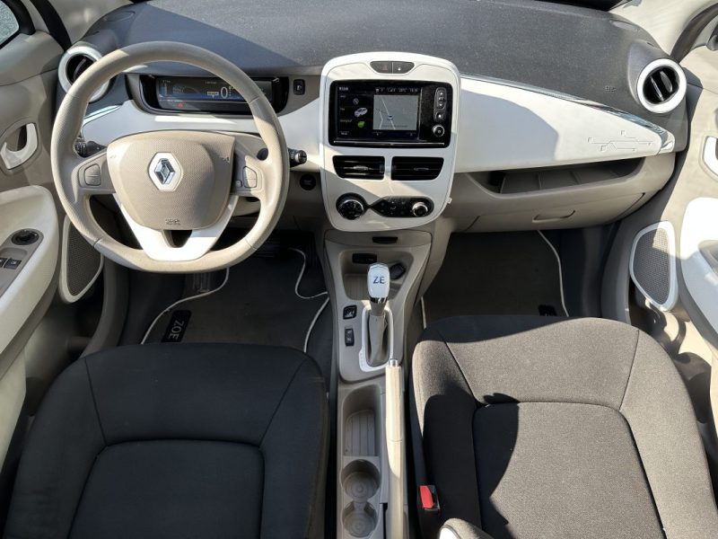 RENAULT ZOE 2015