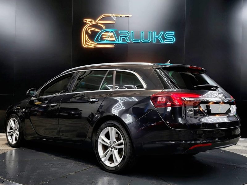 OPEL INSIGNIA SPORTS TOURER 2.0 CDTI 163 cv COSMO 
