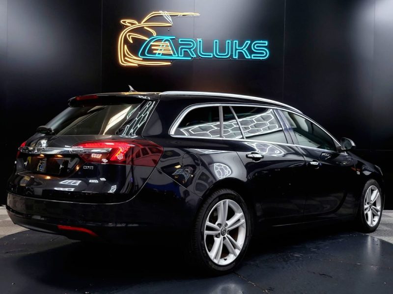 OPEL INSIGNIA SPORTS TOURER 2.0 CDTI 163 cv COSMO 