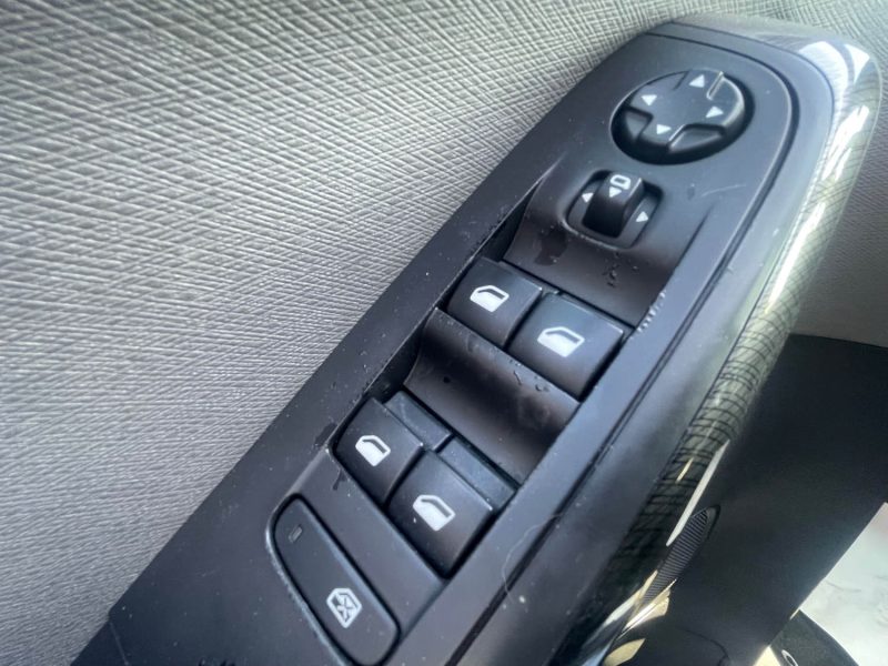 CITROEN C4 PICASSO 2015 2.0 HDI - 150CV BOITE AUTO EAT6