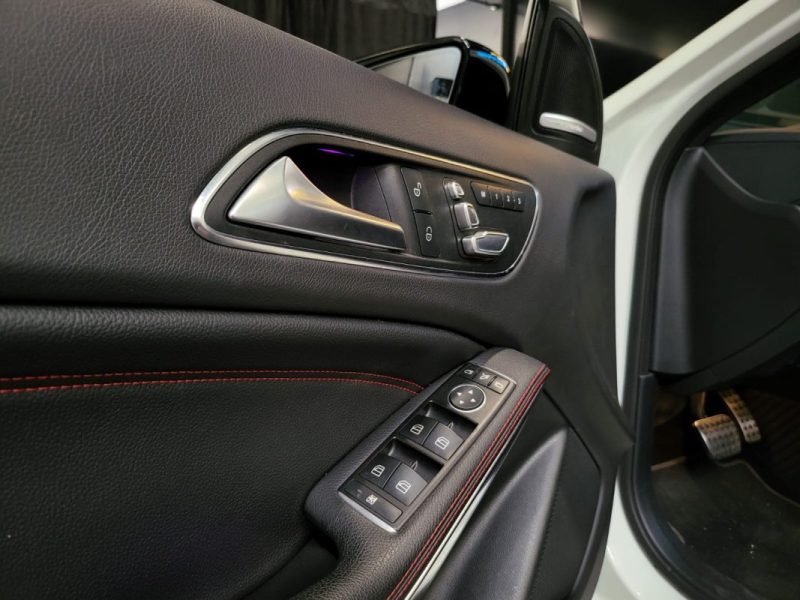 MERCEDES CLASSE A 45 AMG 2.0 4-MATIC / SIEGES F1 + ECHAPPEMENT SPORT + PACK AERO /