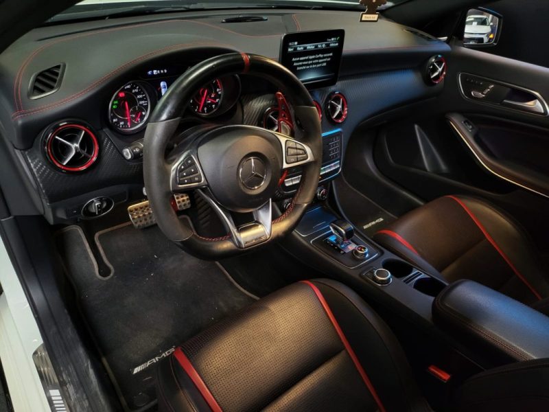MERCEDES CLASSE A 45 AMG 2.0 4-MATIC / SIEGES F1 + ECHAPPEMENT SPORT + PACK AERO /