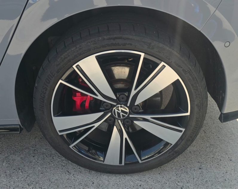 VOLKSWAGEN GOLF GTE 2021