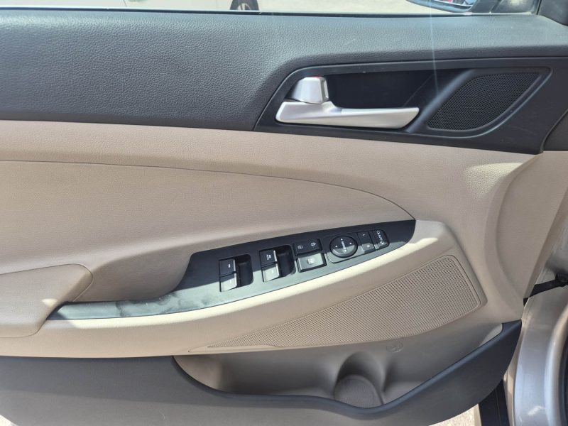 HYUNDAI TUCSON  2015