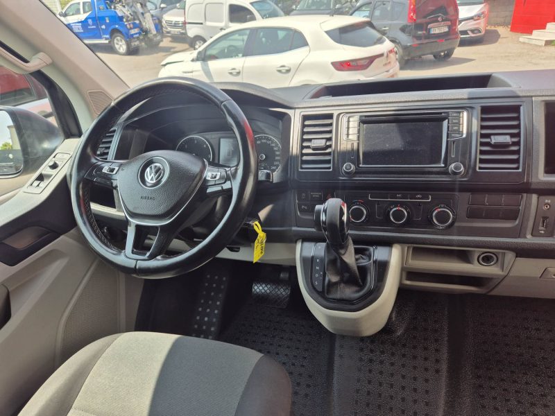 VOLKSWAGEN TRANSPORTER 2018