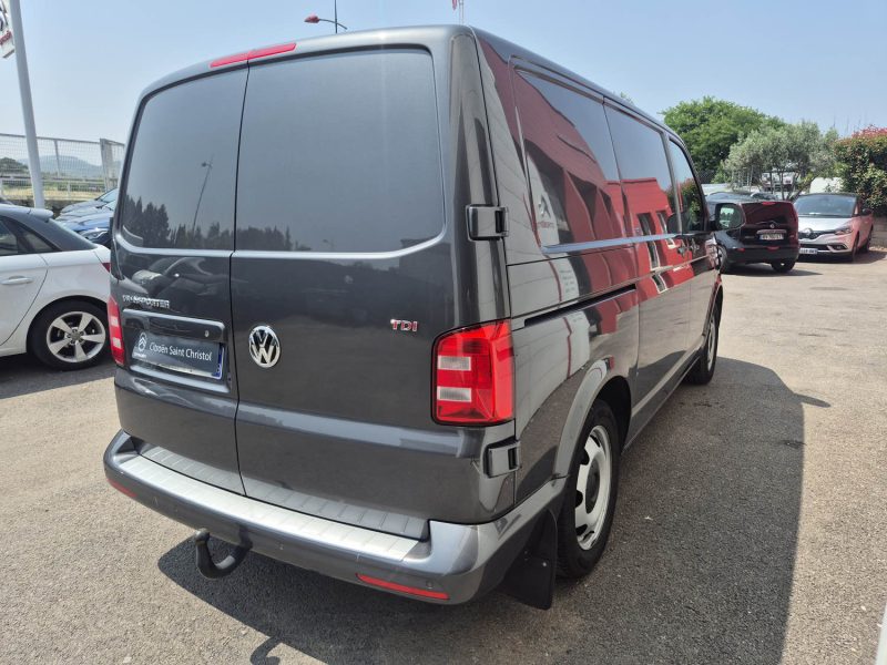 VOLKSWAGEN TRANSPORTER 2018