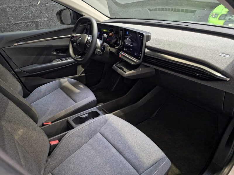 RENAULT Renault Mégane E-Tech EV40 130 ch – Boîte auto  – Autonomie 300 km  2024