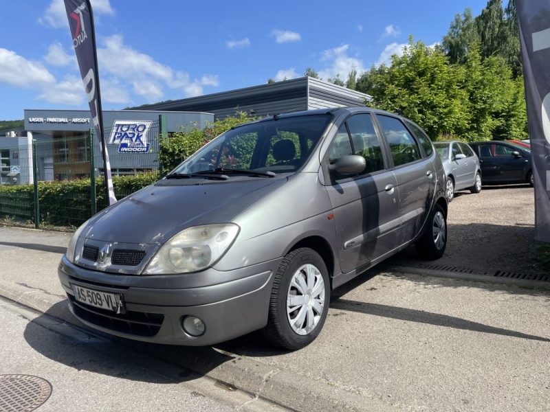 RENAULT MEGANE SCENIC II 1.4i 16VF 95CV