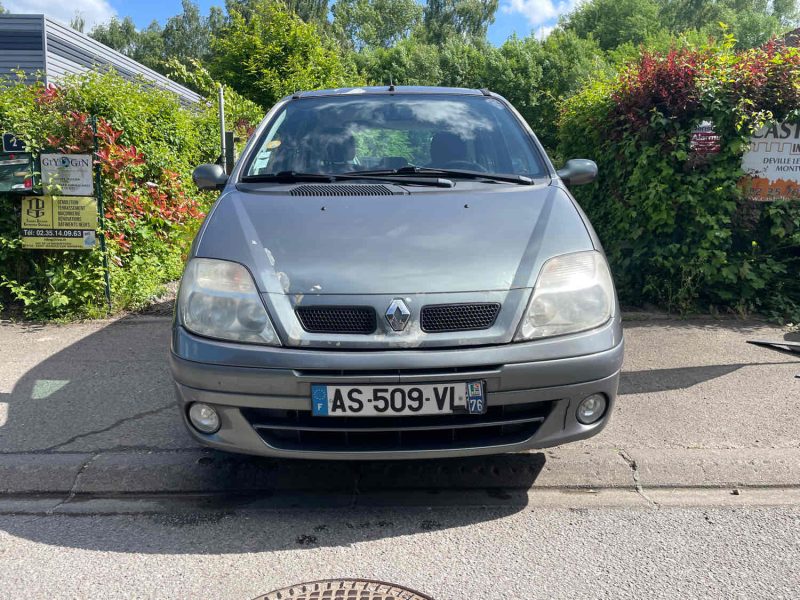 RENAULT MEGANE SCENIC II 1.4i 16VF 95CV