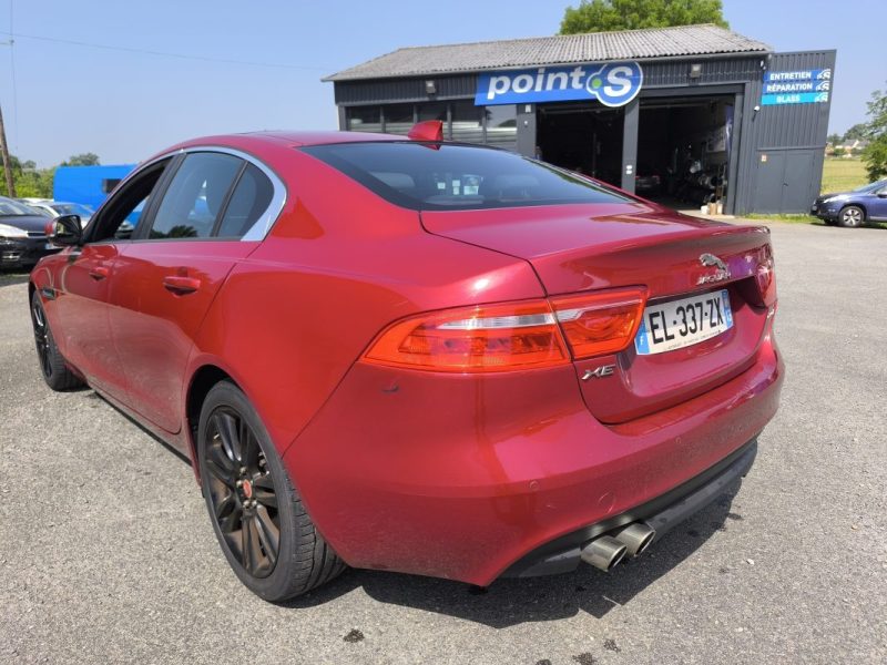 JAGUAR XE 2.0 D 180 CH FINITION PURE 2017