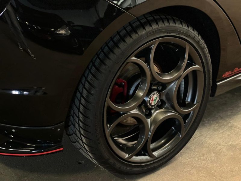 ALFA ROMEO GIULIETTA VELOCE S 1750 TBI 240CH TCT