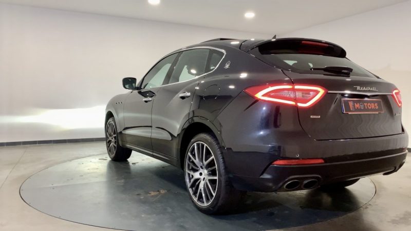MASERATI LEVANTE S 2016