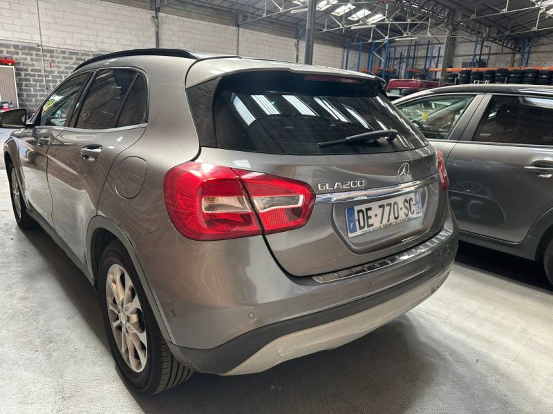 MERCEDES CLASSE GLA 200 136 CV 2014
