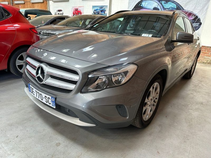 MERCEDES CLASSE GLA 200 136 CV 2014