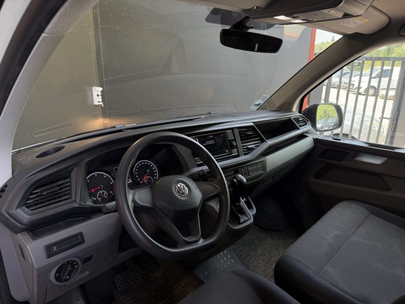 VOLKSWAGEN TRANSPORTER 2020