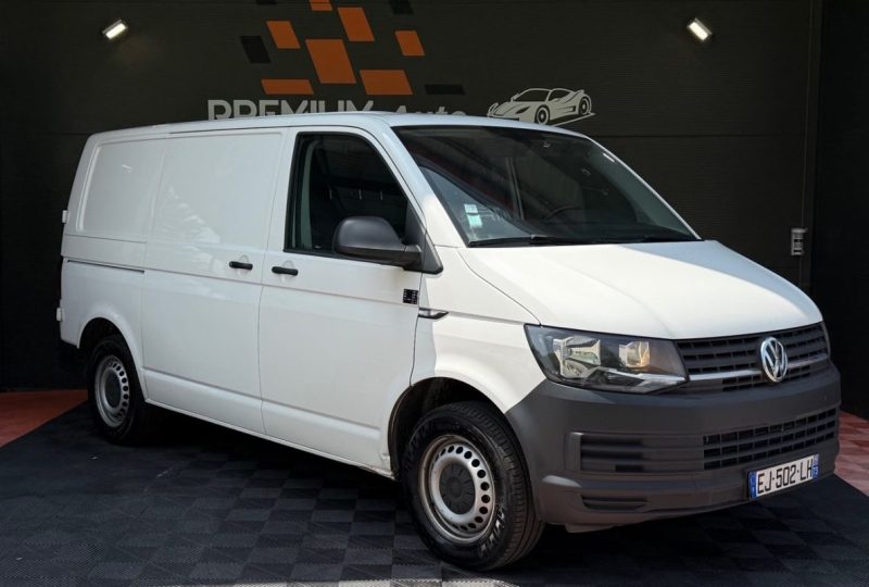 VOLKSWAGEN TRANSPORTER 2017