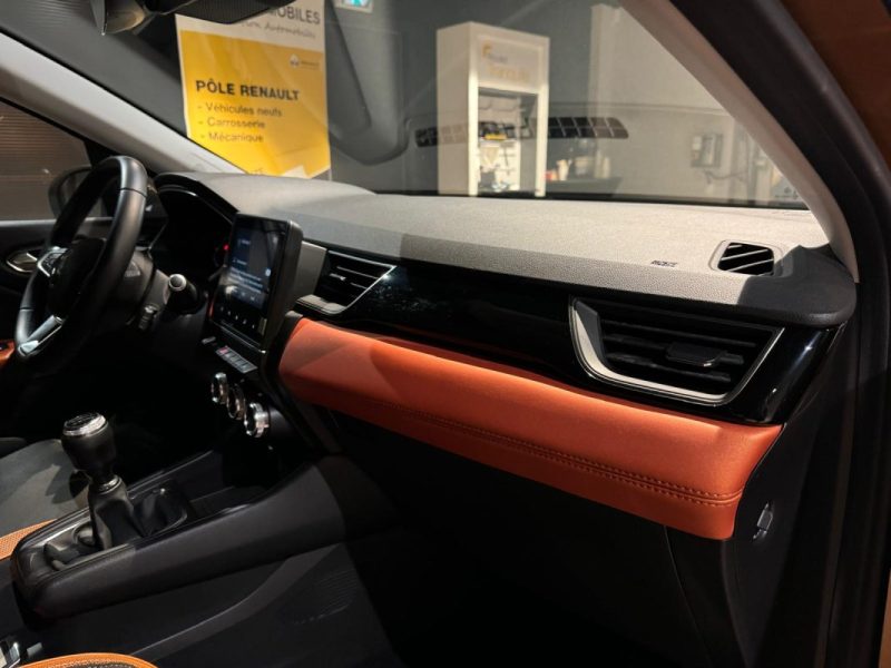 RENAULT  CAPTUR II  2020