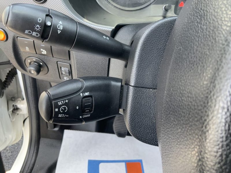 PEUGEOT PARTNER 2017