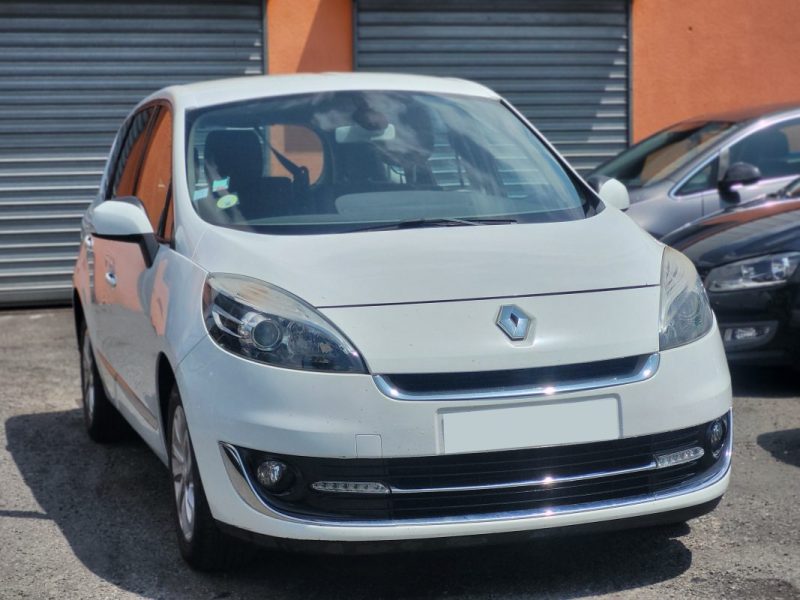 RENAULT GRAND SCENIC GARANTIE 12 MOIS 2013