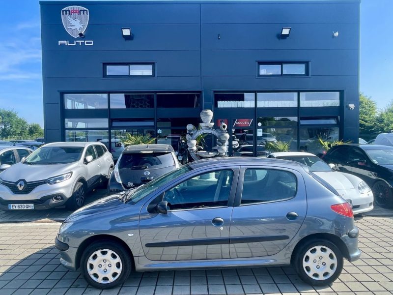 PEUGEOT 206 2006 1.4I PEUGEOT 206 75CH TURBAN