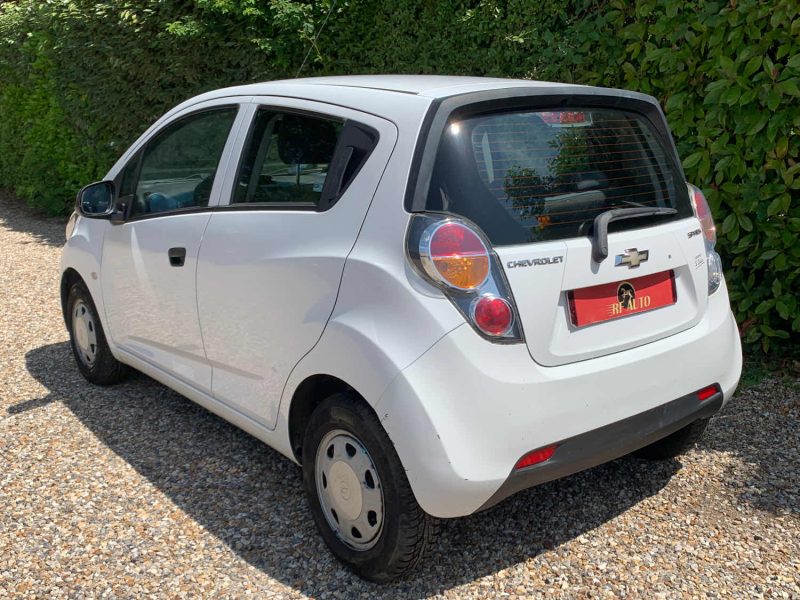 CHEVROLET SPARK 2012 1.0i