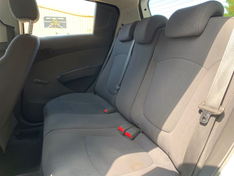 CHEVROLET SPARK 2012 1.0i