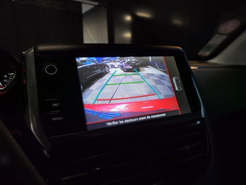 PEUGEOT 208 1.2 110 CH GT LINE / SIEGES CHAUFFANT / COURROIE CHANGEE // SUIVI COMPLET 