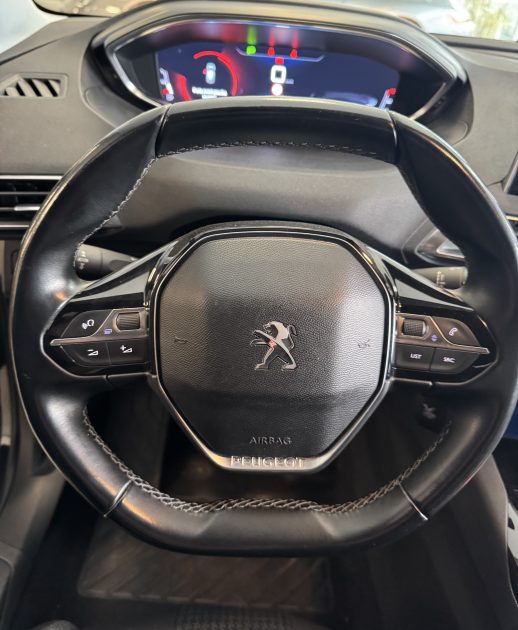 PEUGEOT 3008 II SUV 2019