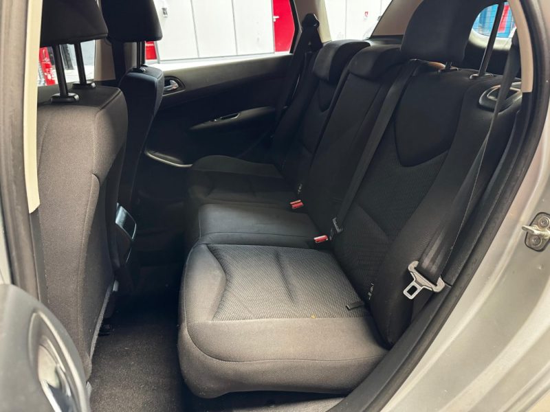 PEUGEOT 308 1.6 HDI 8V