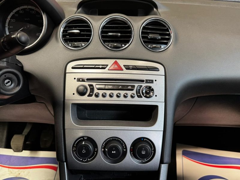 PEUGEOT 308 1.6 HDI 8V