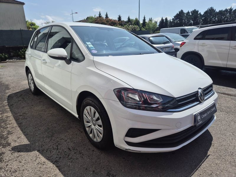 VOLKSWAGEN GOLF SPORTSVAN 2019
