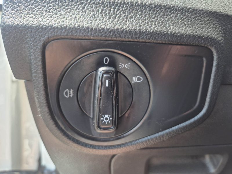 VOLKSWAGEN GOLF SPORTSVAN 2019