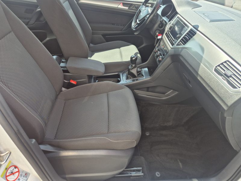 VOLKSWAGEN GOLF SPORTSVAN 2019