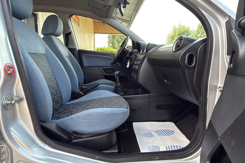 FORD FIESTA III 1.3i 69 Rend BVM5