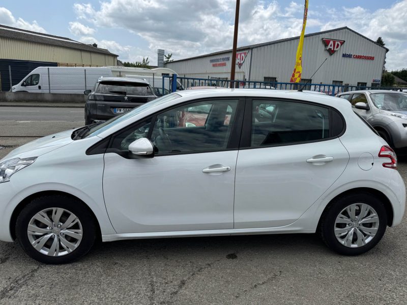 PEUGEOT 208 1.4 HDI 68 ACTIVE