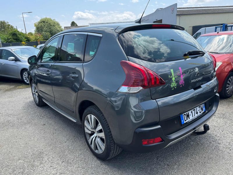 PEUGEOT 3008 1.6 HDI 115 CROSSWAY