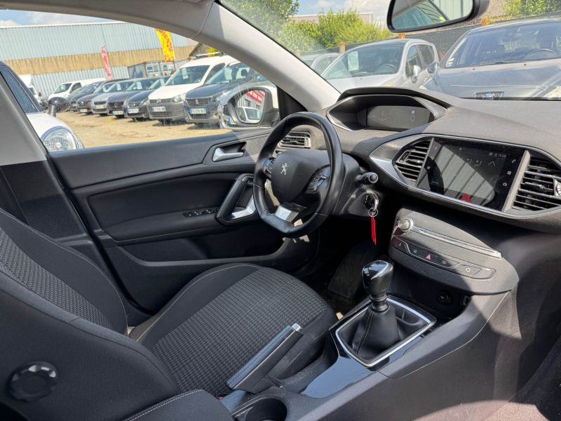 PEUGEOT 308 1.5 HDI 100 2 PLACES TVA RECUP