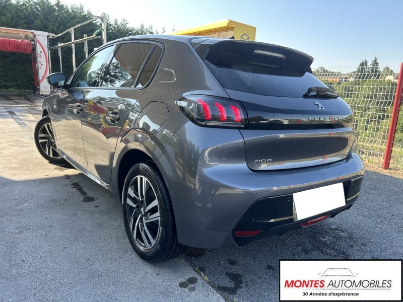 PEUGEOT  208 2020