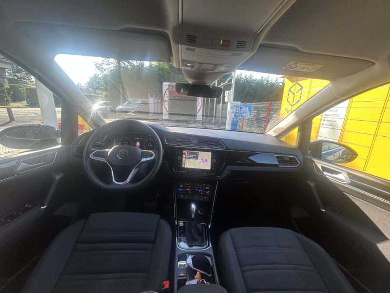 VOLKSWAGEN TOURAN 2023