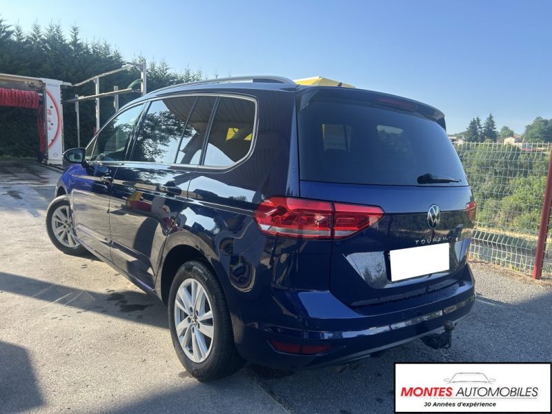 VOLKSWAGEN TOURAN 2023