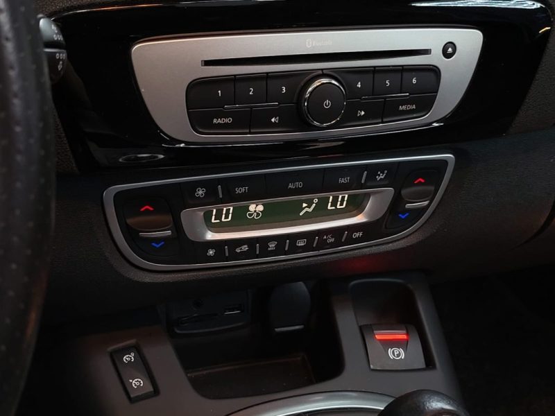 RENAULT SCENIC III 1.6 dCi 130cv Bose BVM6 1ère Main