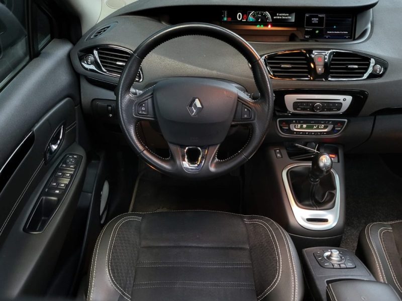 RENAULT SCENIC III 1.6 dCi 130cv Bose BVM6 1ère Main