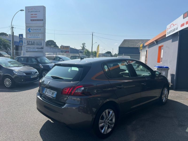 PEUGEOT 308 2021