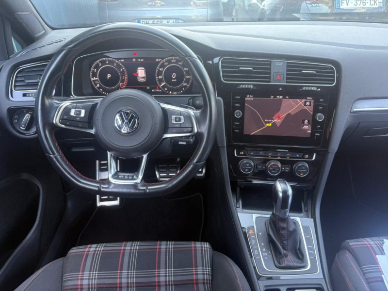 VOLKSWAGEN GOLF 2019